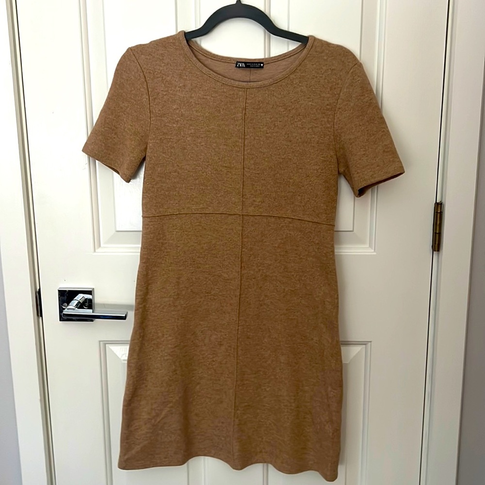 Zara Small Camel Short Sleeve Sweater Dress